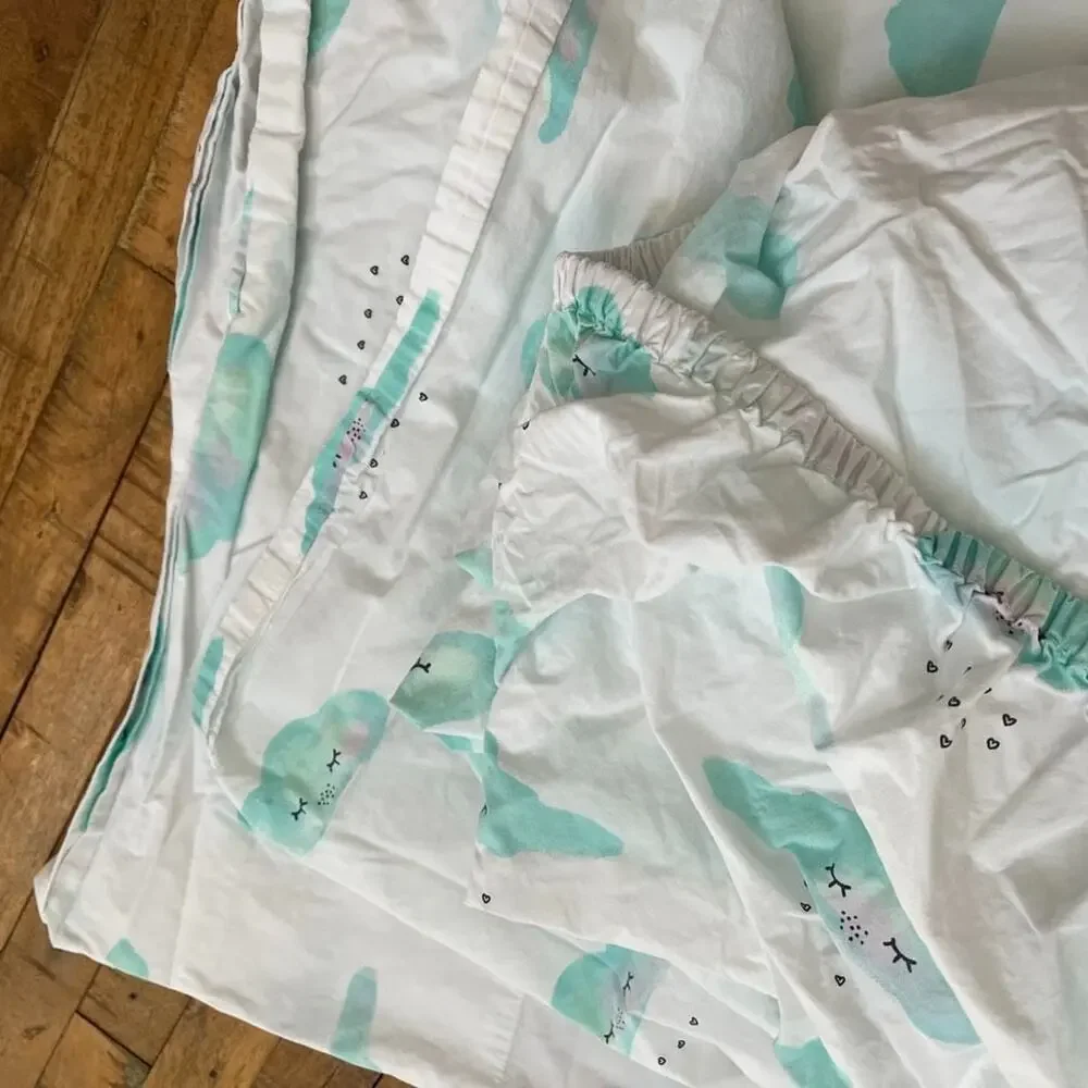 Crate & Kids Organic Cotton Twin Size Sheet Set Watercolor Cloud